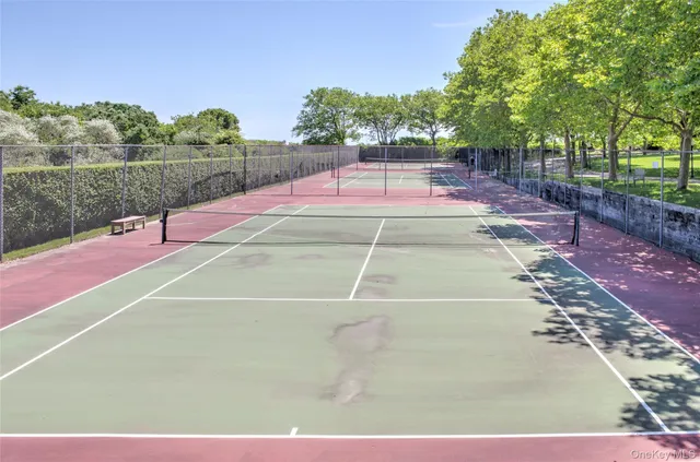 $675,000 | 236 Edgemere Street, Unit 223, Montauk, NY 11954