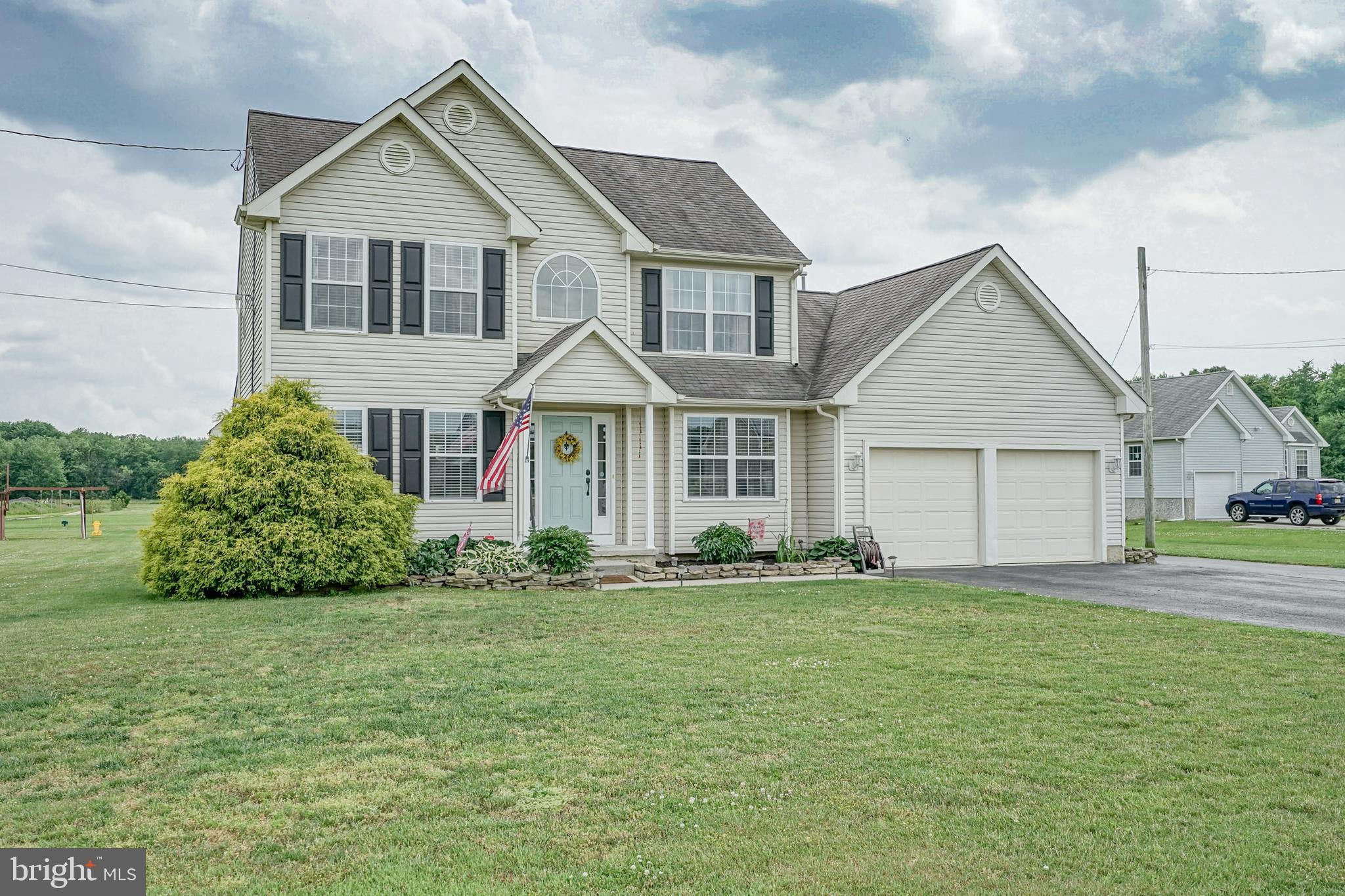 5312 Lake Road Newfield, NJ 08344 - Photo 2 of 37 Exterior Front w/Two Car Attached Garage