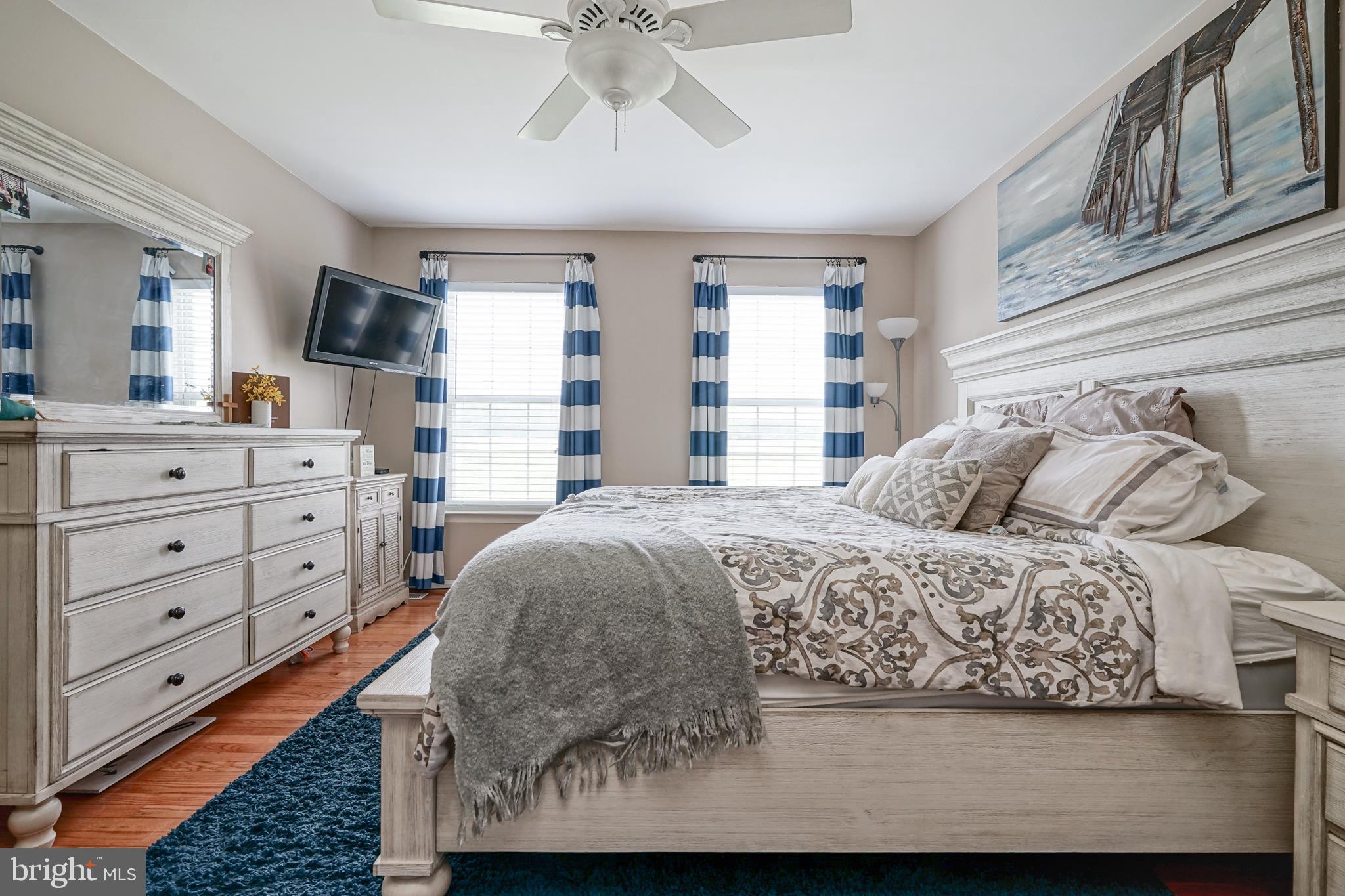 5312 Lake Road Newfield, NJ 08344 - Photo 23 of 37 Master Bedroom