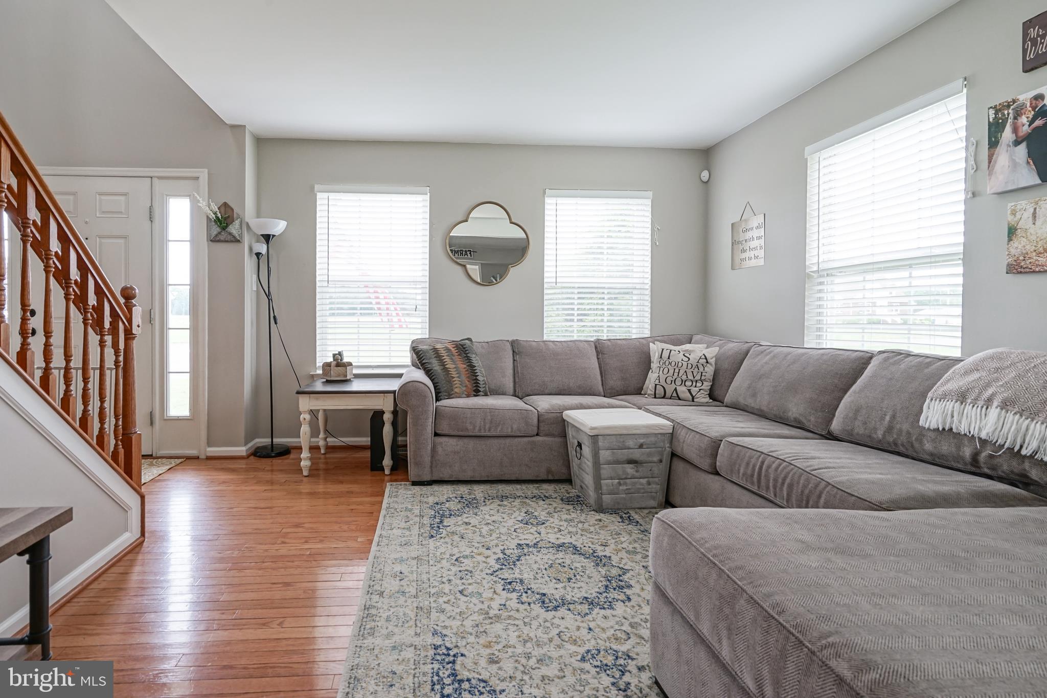 5312 Lake Road Newfield, NJ 08344 - Photo 8 of 37 Living Room w/ Hardwood Floors