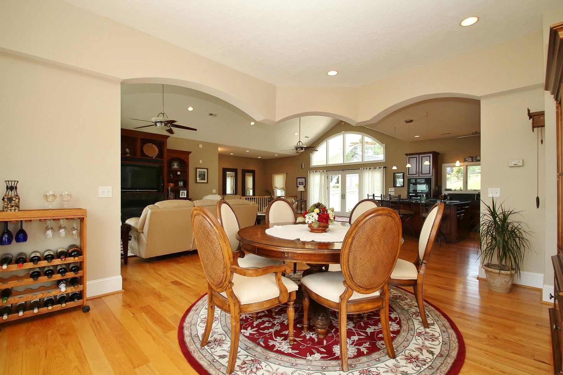 1961 Merriman Way Road Moneta, VA 24121 - Photo 13 of 58 Dining Area opens to the deck