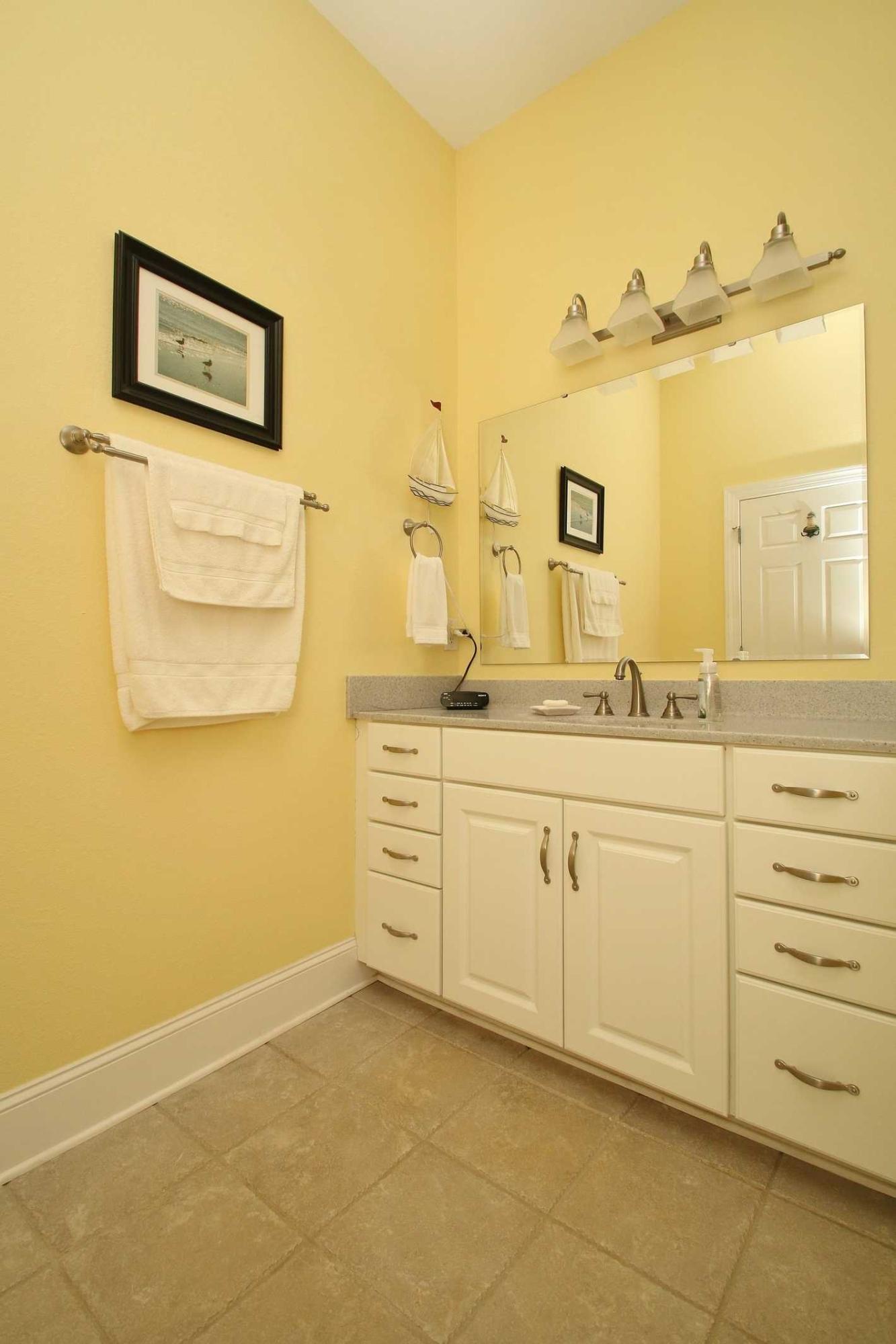 1961 Merriman Way Road Moneta, VA 24121 - Photo 20 of 58 Master Bathroom Room vanity