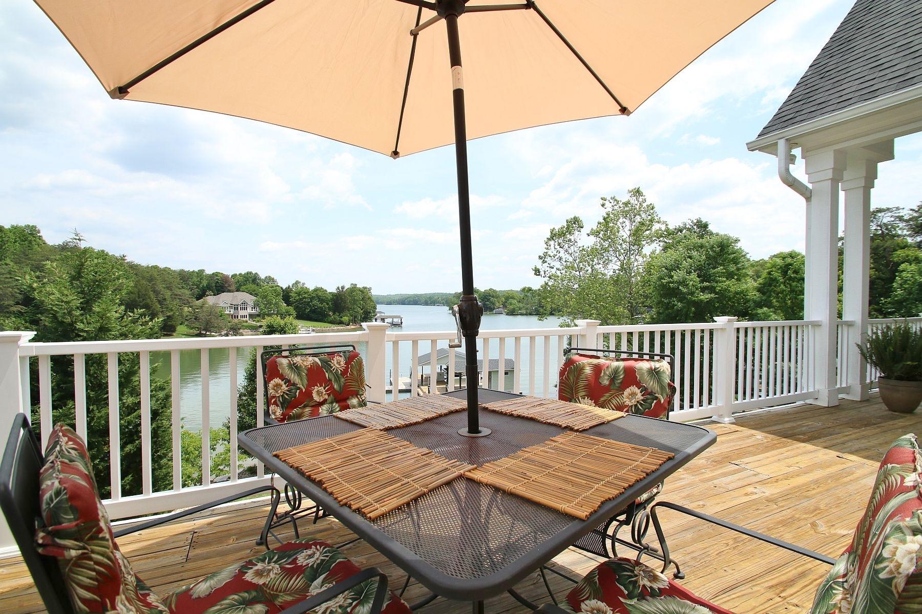 1961 Merriman Way Road Moneta, VA 24121 - Photo 26 of 58 Entry Level Decking