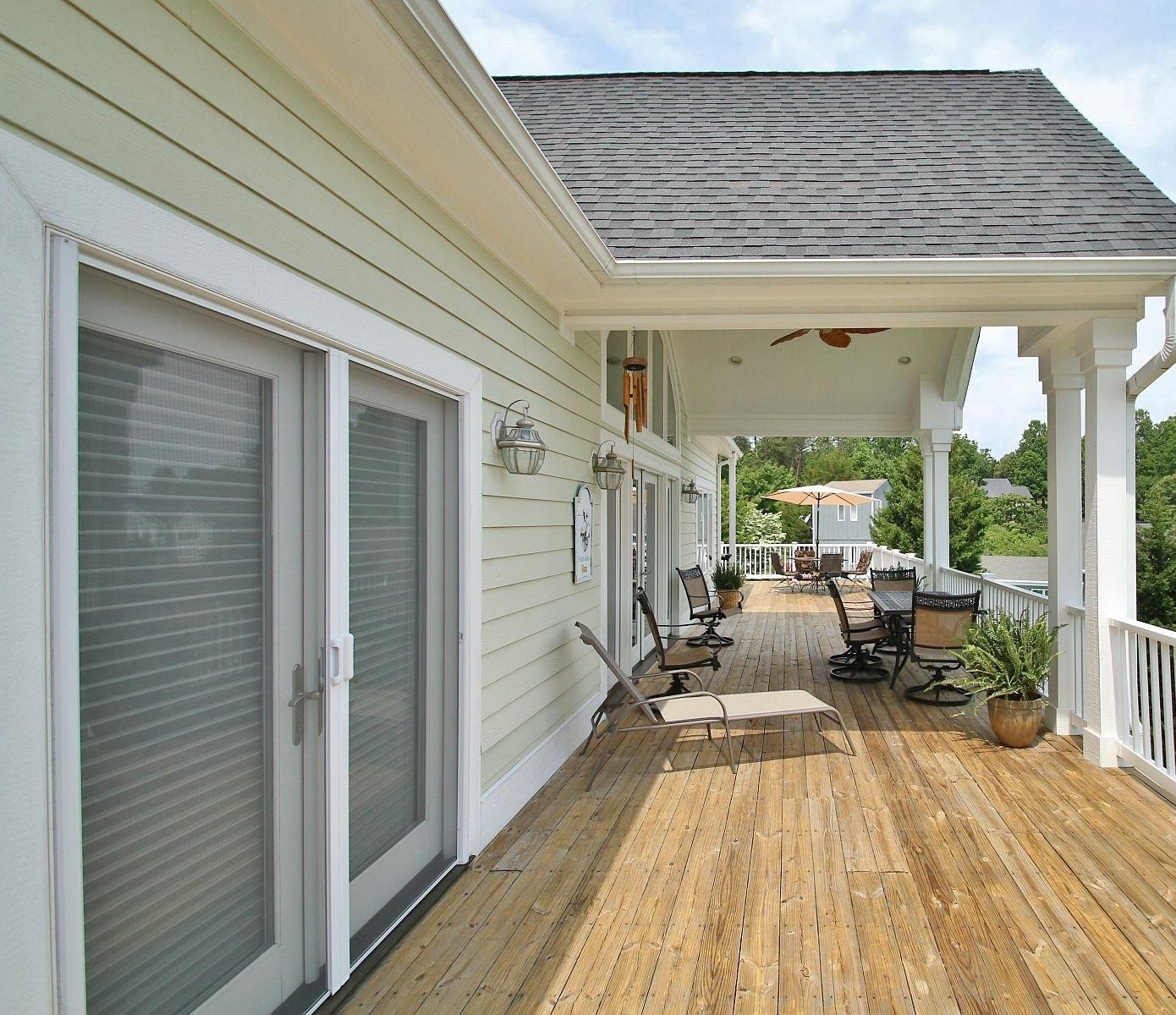 1961 Merriman Way Road Moneta, VA 24121 - Photo 28 of 58 Large entry level decking