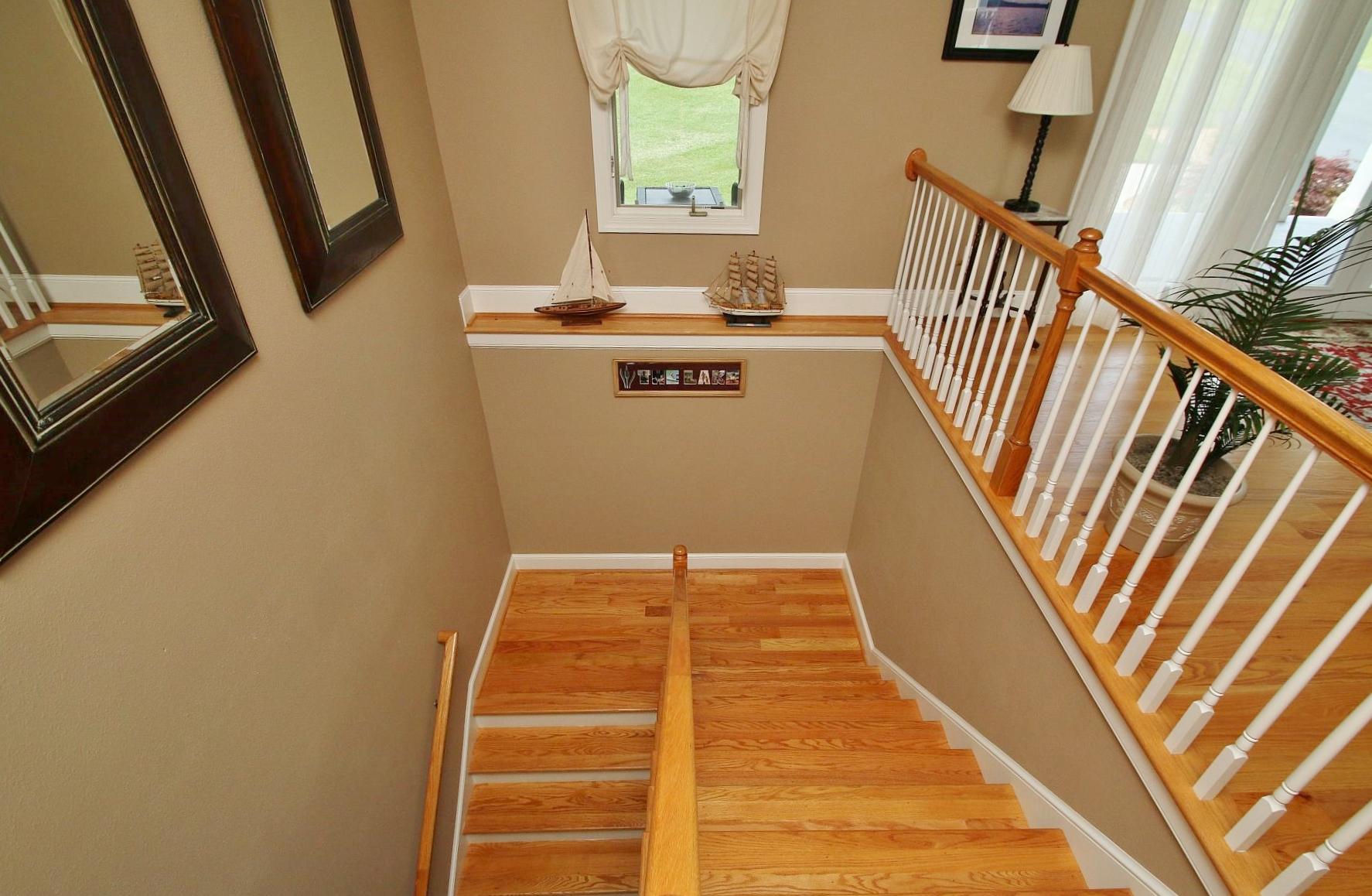 1961 Merriman Way Road Moneta, VA 24121 - Photo 33 of 58 Steps leading to the lower level