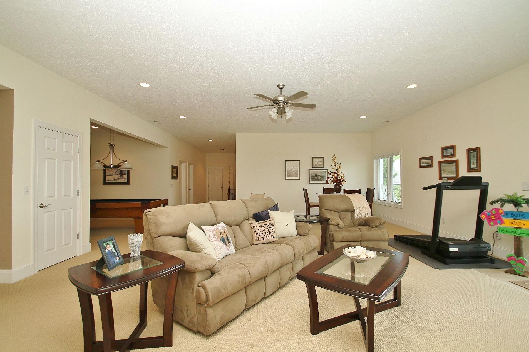 1961 Merriman Way Road Moneta, VA 24121 - Photo 34 of 58 Family Room on Lower Level