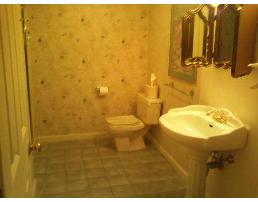 501 Treasure Island Road, Unit 501 Webster, MA 01570 - Photo 12 of 17 Gallery Image 12