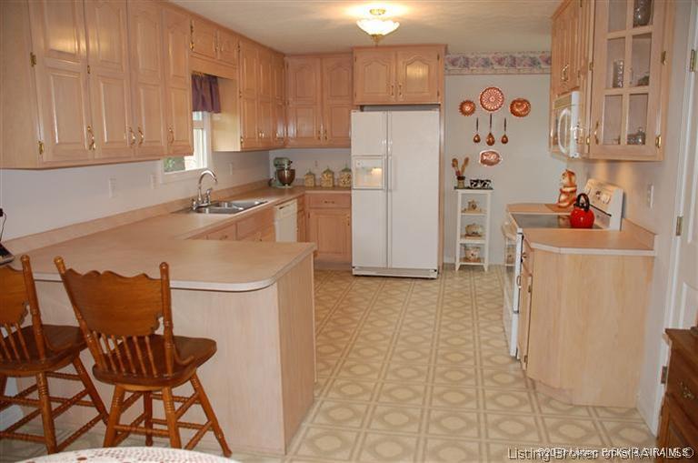 722 Weaver Road Memphis, IN 47143 - Photo 9 of 45 Gallery Image 9