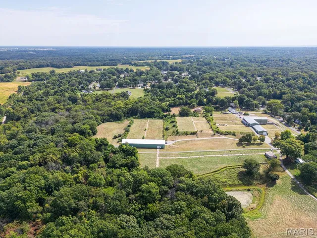 $850,000 | 3808 Stanka Lane, Godfrey, IL 62035