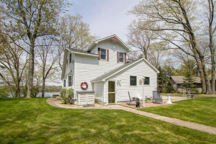 5800 Duck Lake Road Whitehall, MI 49461 - Photo 1 of 55 20160516164839605520000000-o