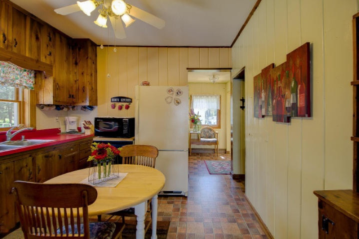 5800 Duck Lake Road Whitehall, MI 49461 - Photo 10 of 55 20160516164100305556000000-o