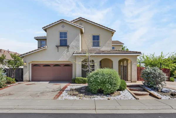 $910,000 | 9765 Caneria Way, Elk Grove, CA 95757