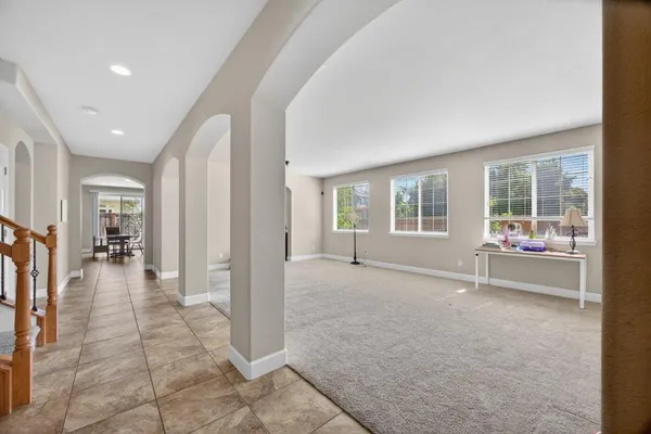 $910,000 | 9765 Caneria Way, Elk Grove, CA 95757