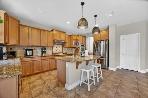 $910,000 | 9765 Caneria Way, Elk Grove, CA 95757