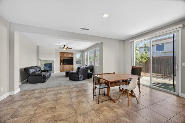 $910,000 | 9765 Caneria Way, Elk Grove, CA 95757