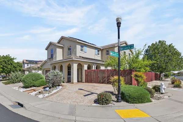 $910,000 | 9765 Caneria Way, Elk Grove, CA 95757