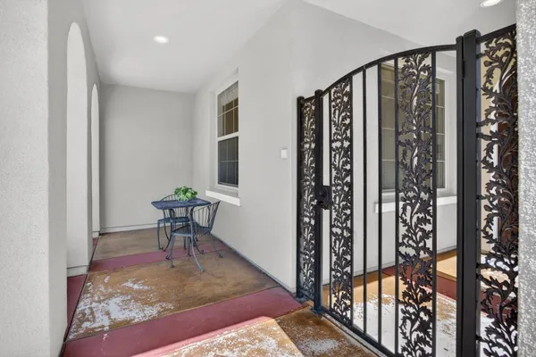 $910,000 | 9765 Caneria Way, Elk Grove, CA 95757