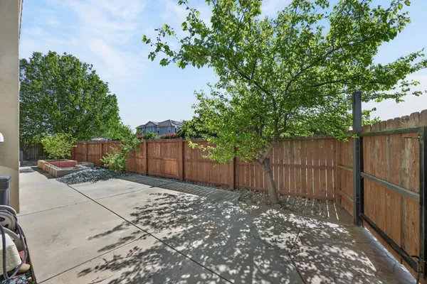 $910,000 | 9765 Caneria Way, Elk Grove, CA 95757