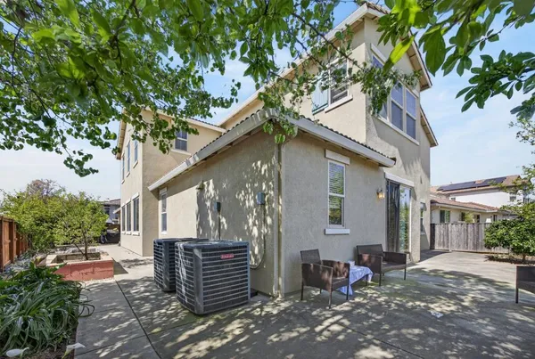 $910,000 | 9765 Caneria Way, Elk Grove, CA 95757