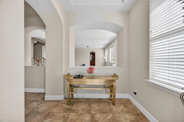 $910,000 | 9765 Caneria Way, Elk Grove, CA 95757