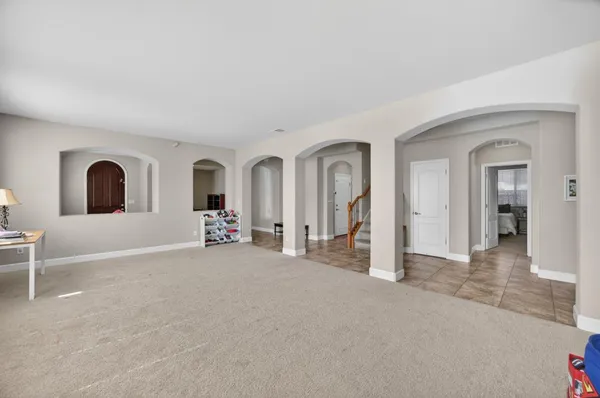 $910,000 | 9765 Caneria Way, Elk Grove, CA 95757