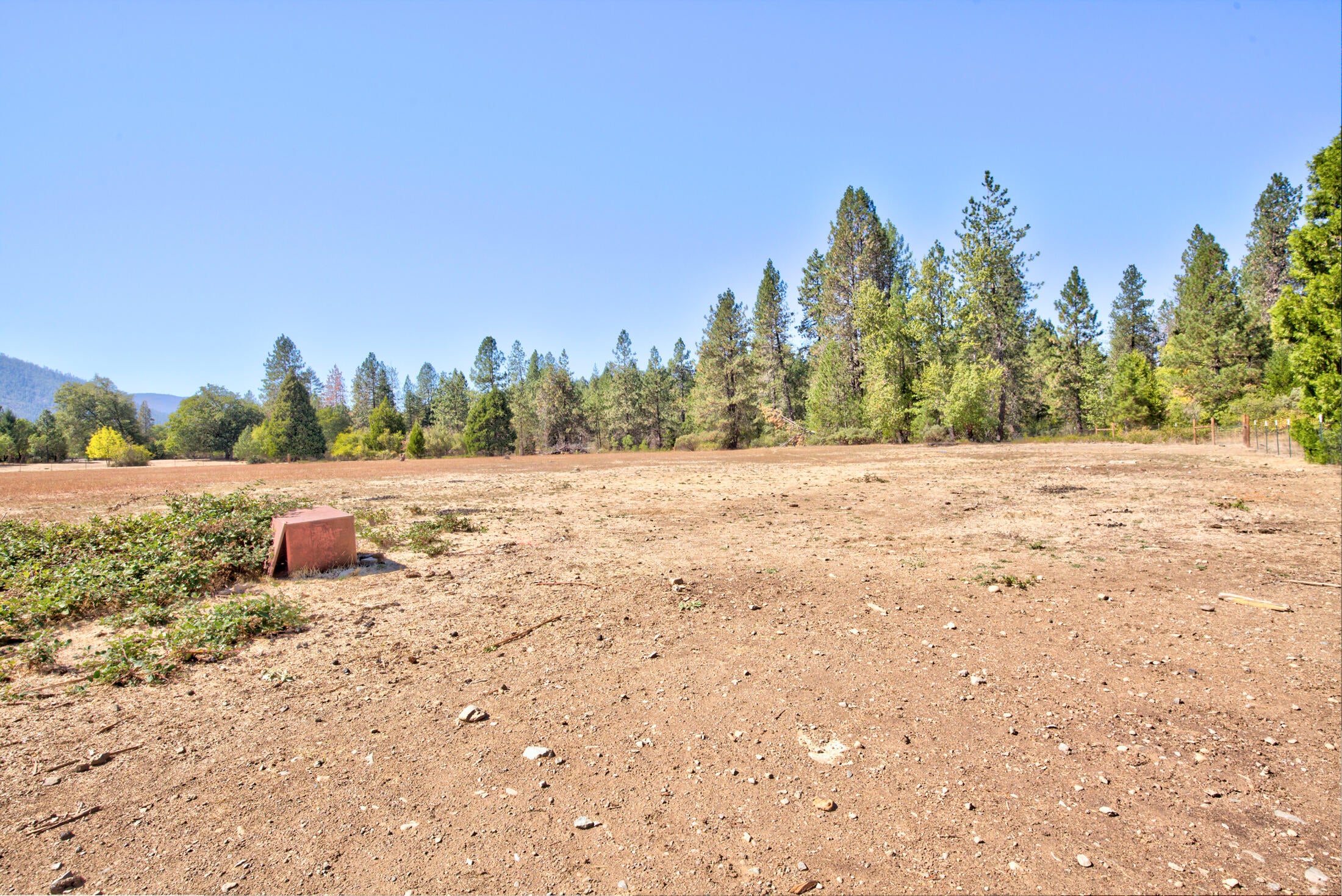800 Deer Creek Road Selma, OR 97538 - Photo 34 of 42 More Open Space