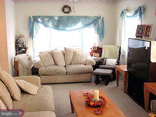 7 Mill Road, Unit A Burlington, NJ 08016 - Photo 3 of 6 Gallery Image 3