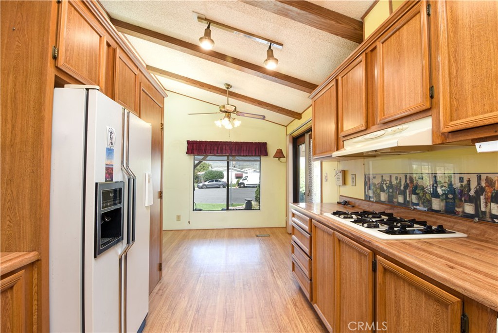 44607 Springwood Circle Hemet, CA 92544 - Photo 18 of 37