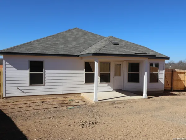 $314,990 | 8626 Rucker Pond Trail, San Antonio, TX 78252