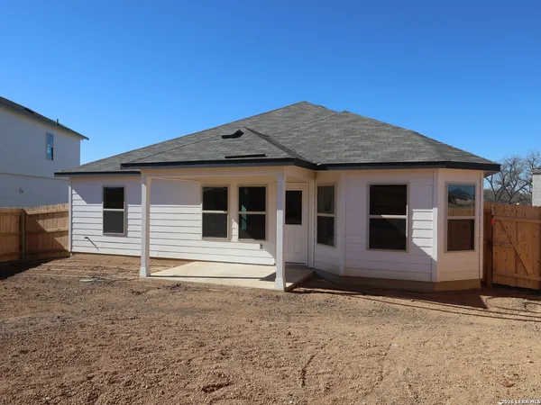 $314,990 | 8626 Rucker Pond Trail, San Antonio, TX 78252