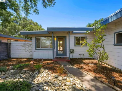 $1,995,000 | 4250 Ruthelma Avenue, Palo Alto, CA 94306