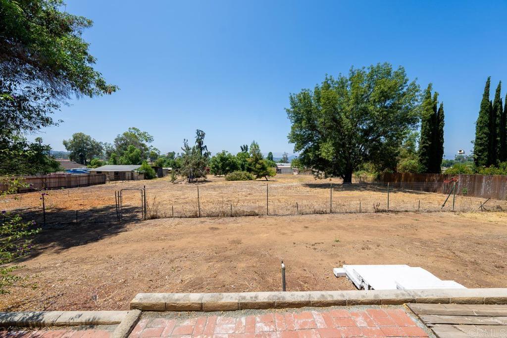 2073 Valley Rim Road El Cajon, CA 92019 - Photo 20 of 20 a view of a yard