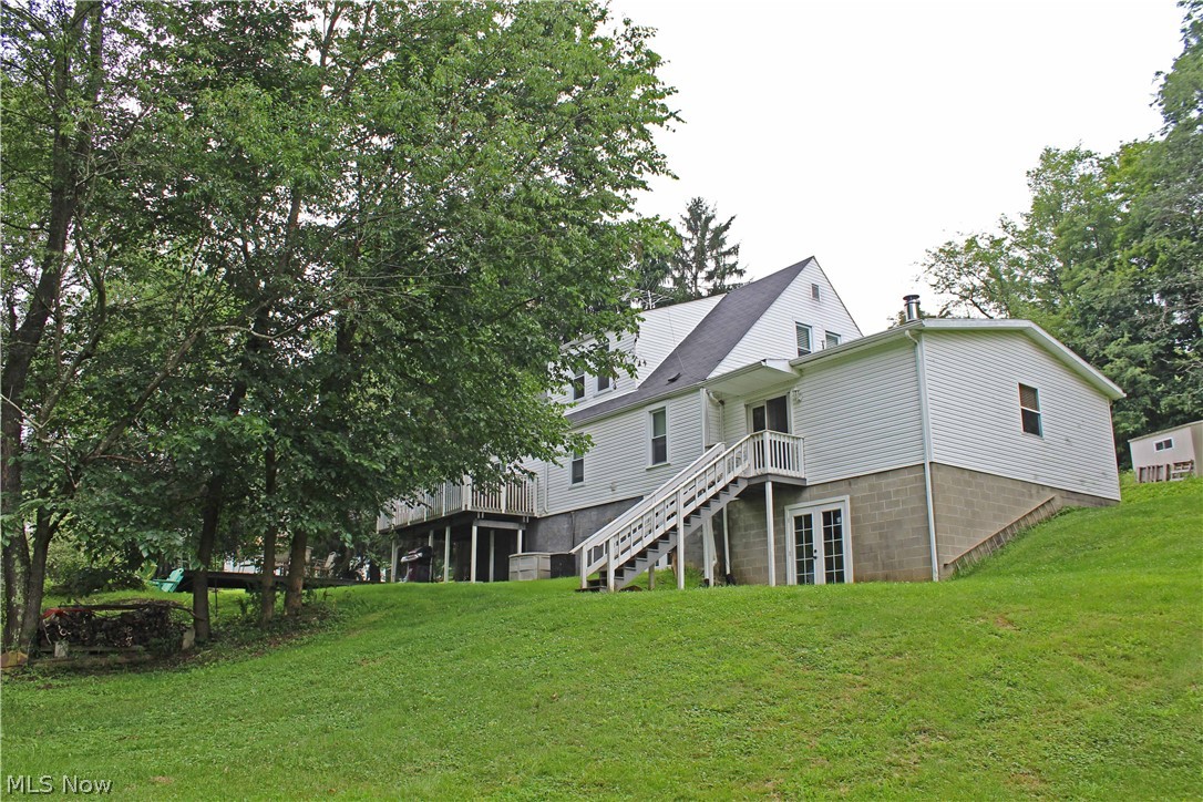 595 Middle Run Road Chester, WV 26034 - Photo 24 of 31