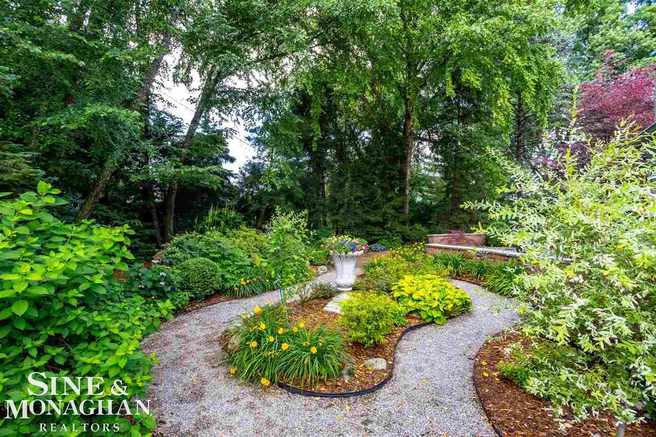 233 Merriweather Road Grosse Pointe Farms, MI 48236 - Photo 55 of 79