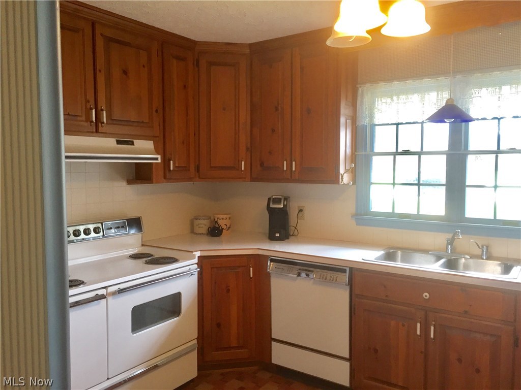 38764 Detroit Road Avon, OH 44011 - Photo 2 of 34