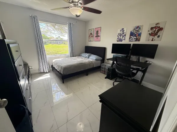 $954,000 | 22392 Siesta Key Drive, Boca Raton, FL 33428