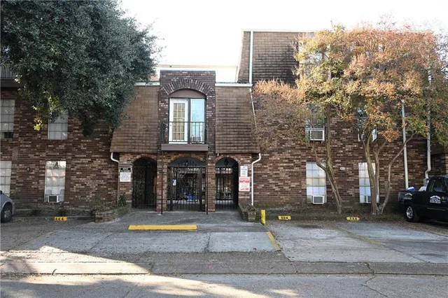 $65,000 | 6200 Riverside Drive, Unit 431, Metairie, LA 70003