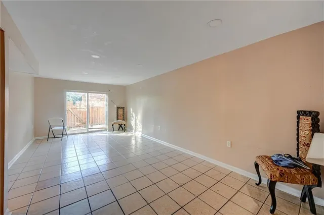 $65,000 | 6200 Riverside Drive, Unit 431, Metairie, LA 70003