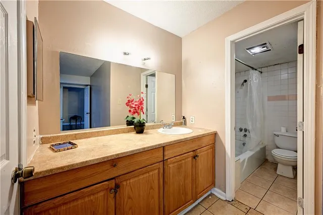 $65,000 | 6200 Riverside Drive, Unit 431, Metairie, LA 70003