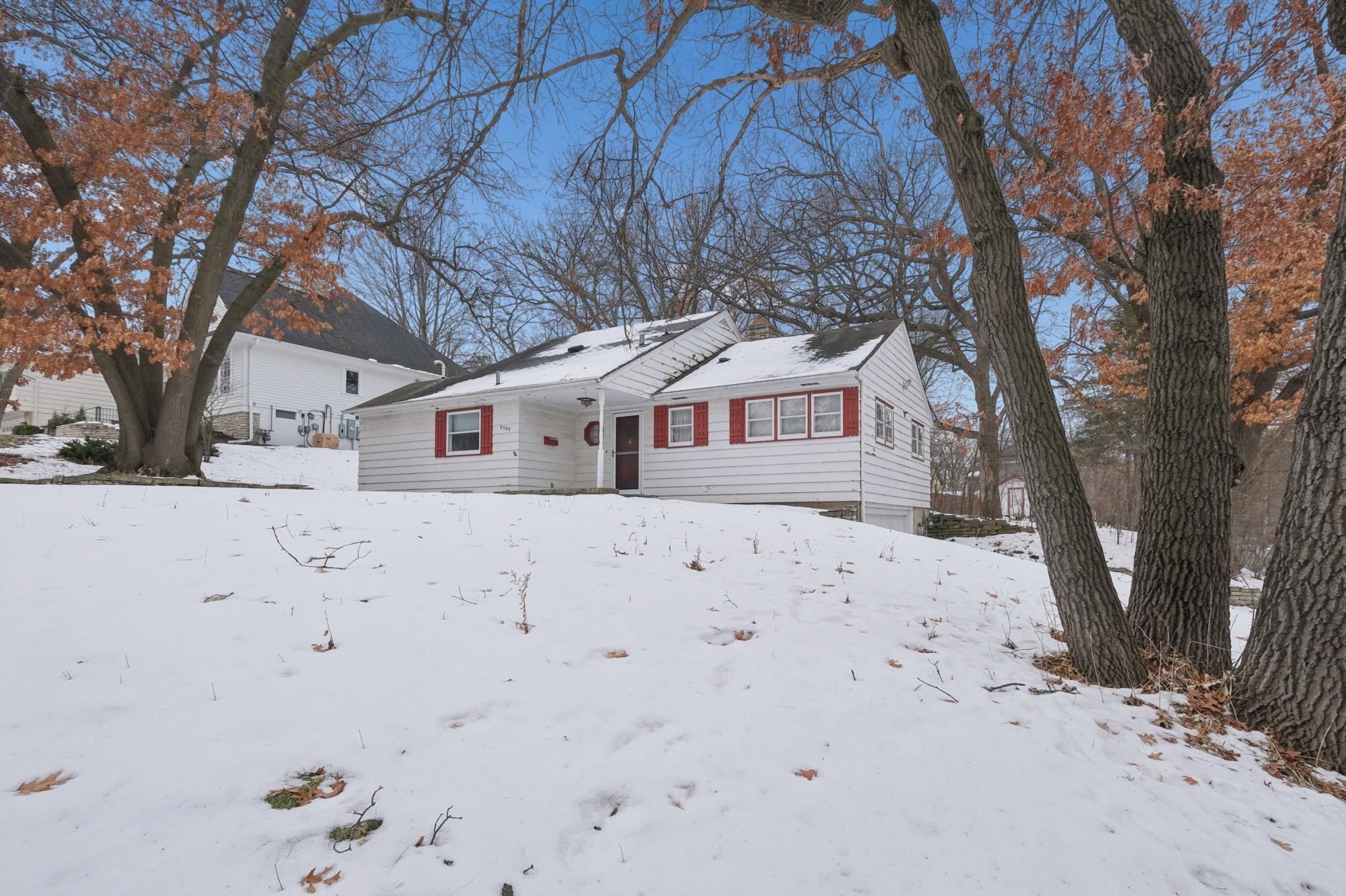 4500 Parkside Lane Edina, MN 55436 - Photo 8 of 12