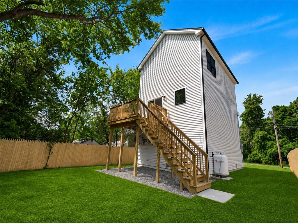 260 Point Avenue Warwick, RI 02889 - Photo 24 of 26 Grass has been digitally enhanced
