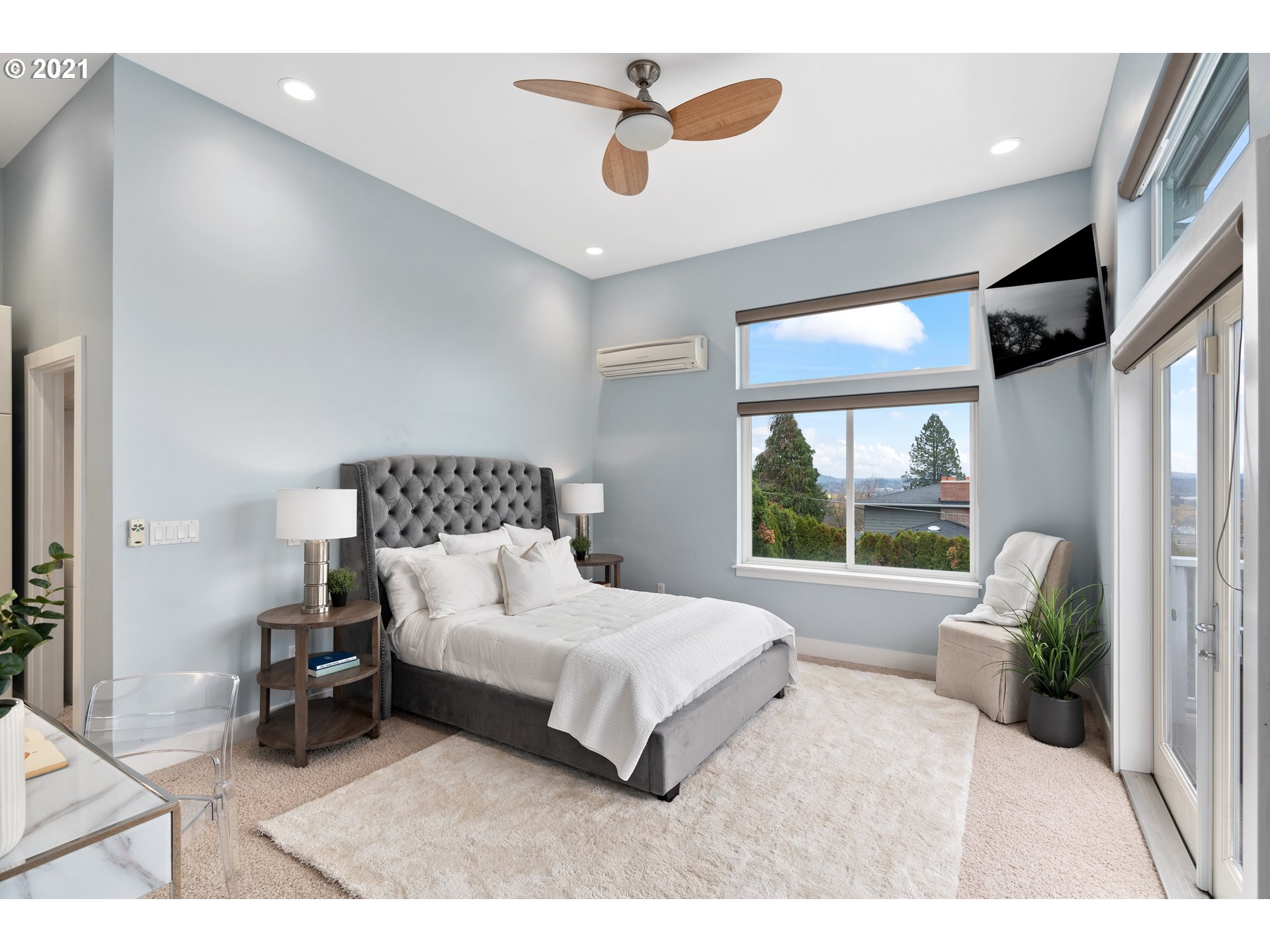 4242 Southwest Condor Avenue Portland, OR 97239 - Photo 15 of 30 Gallery Image 15