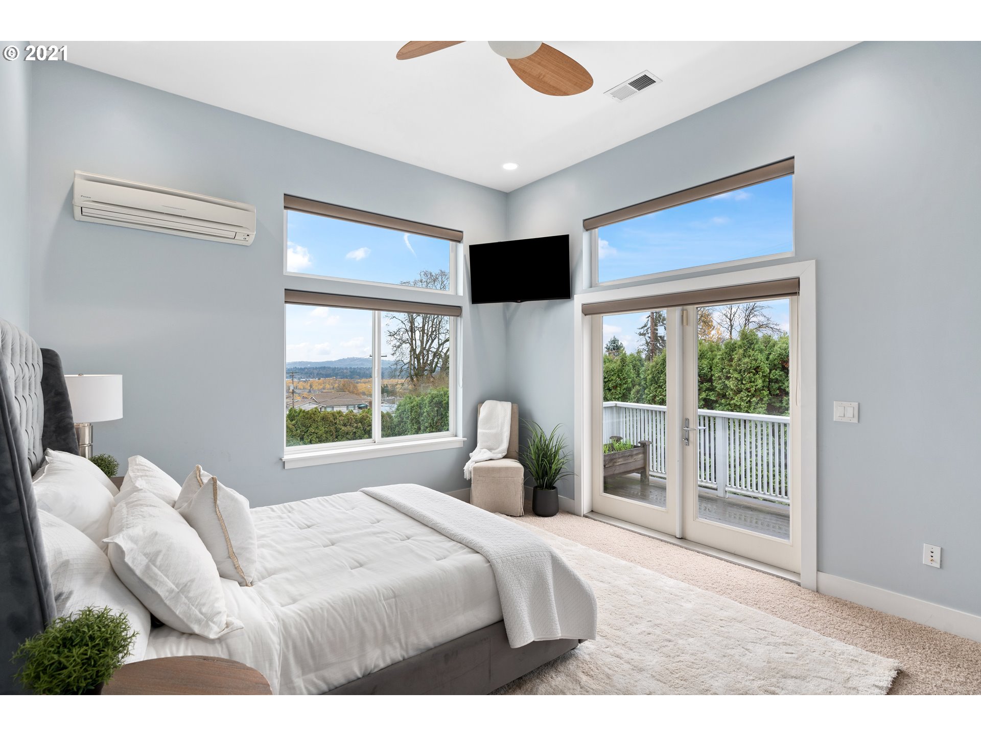4242 Southwest Condor Avenue Portland, OR 97239 - Photo 16 of 30 Gallery Image 16