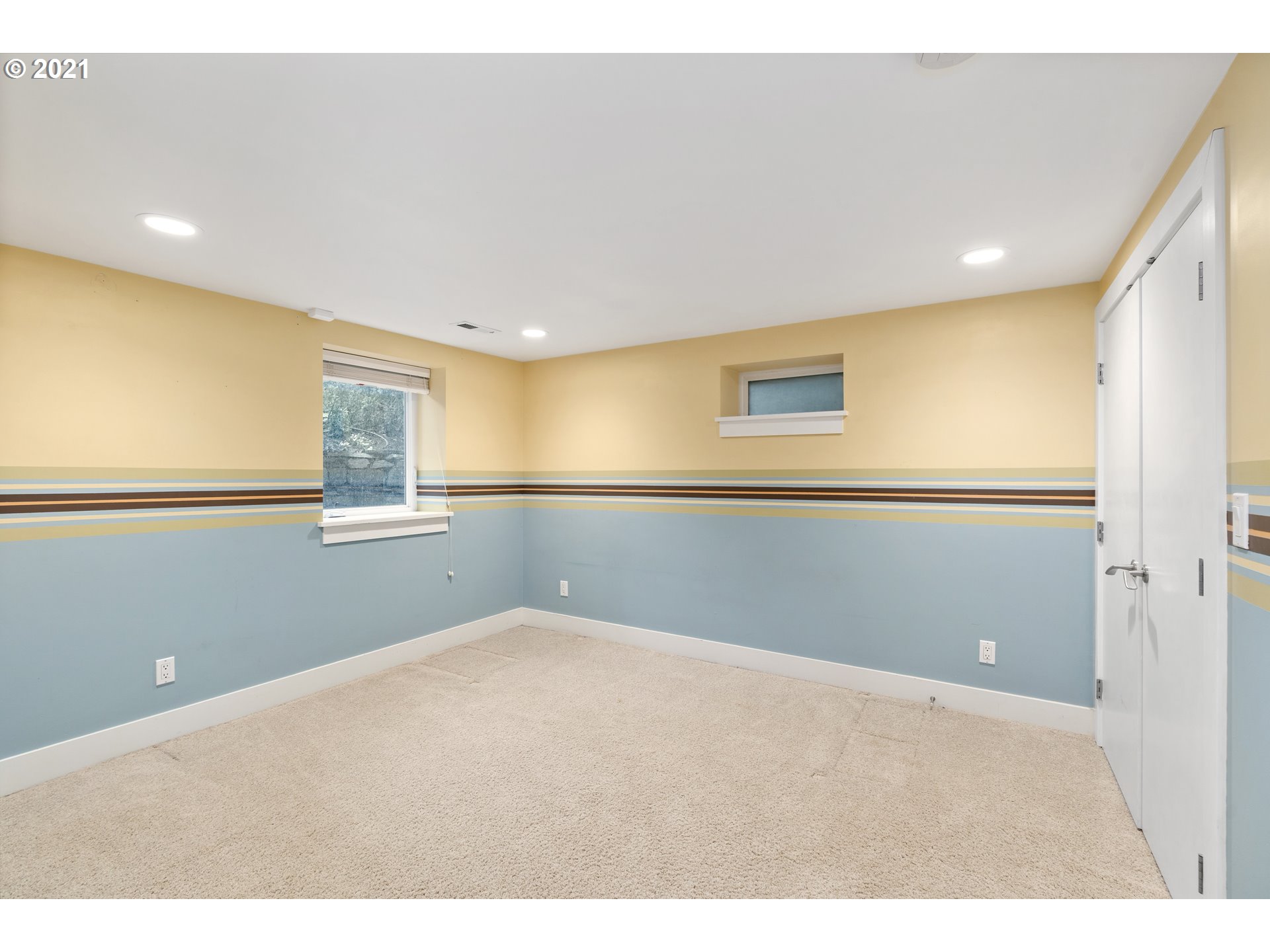 4242 Southwest Condor Avenue Portland, OR 97239 - Photo 22 of 30 Gallery Image 22