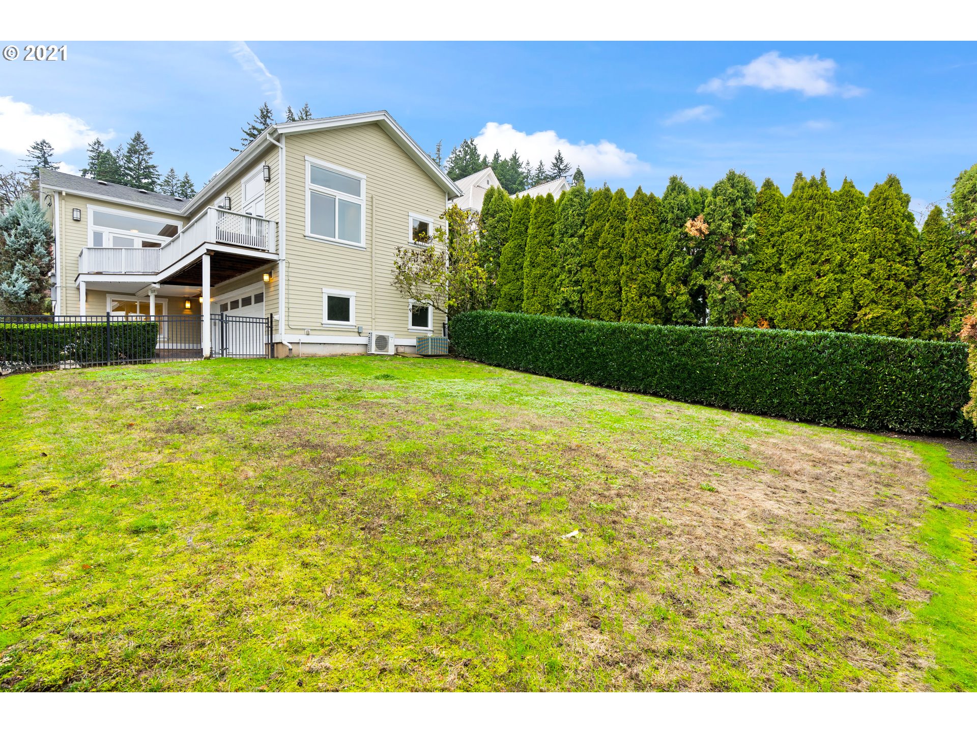 4242 Southwest Condor Avenue Portland, OR 97239 - Photo 27 of 30 Gallery Image 27