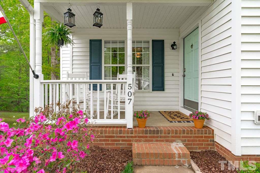 507 Firefly Road Holly Springs, NC 27540 - Photo 4 of 30 Gallery Image 4