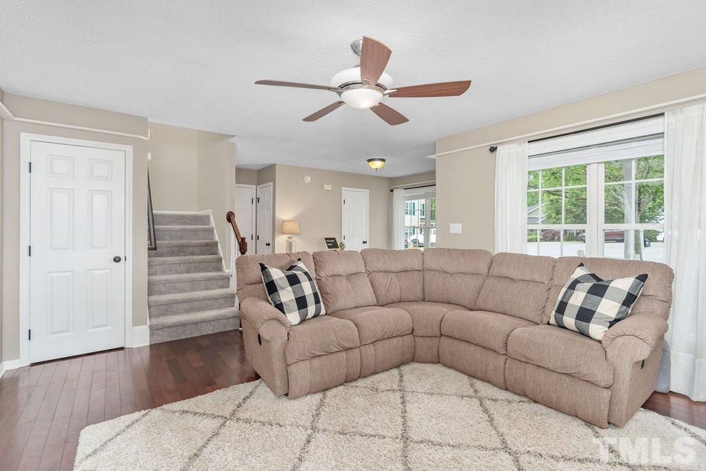 507 Firefly Road Holly Springs, NC 27540 - Photo 8 of 30 Gallery Image 8