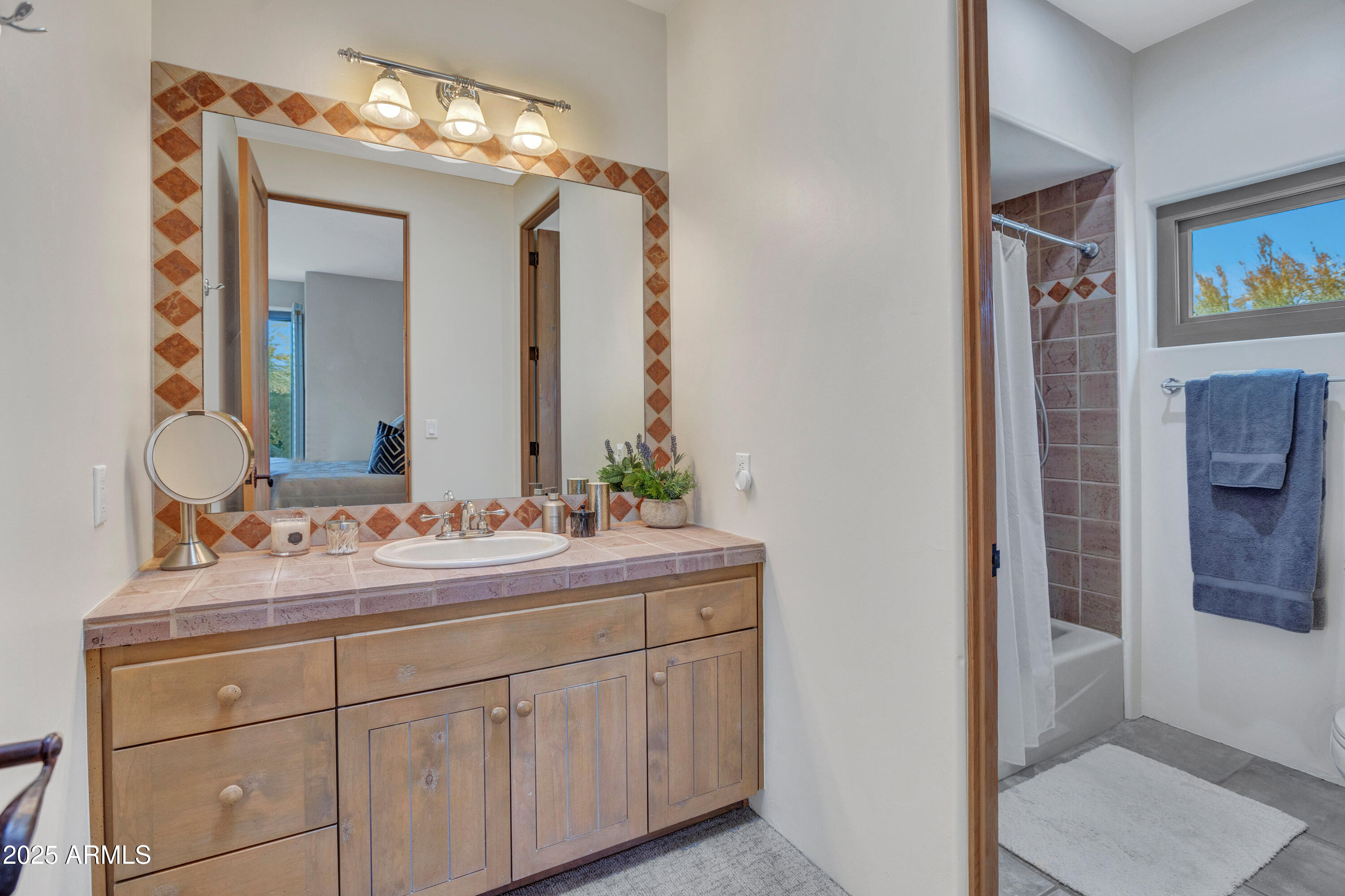 10040 East Happy Valley Road, Unit 249 Scottsdale, AZ 85255 - Photo 20 of 30 Guest bath 1