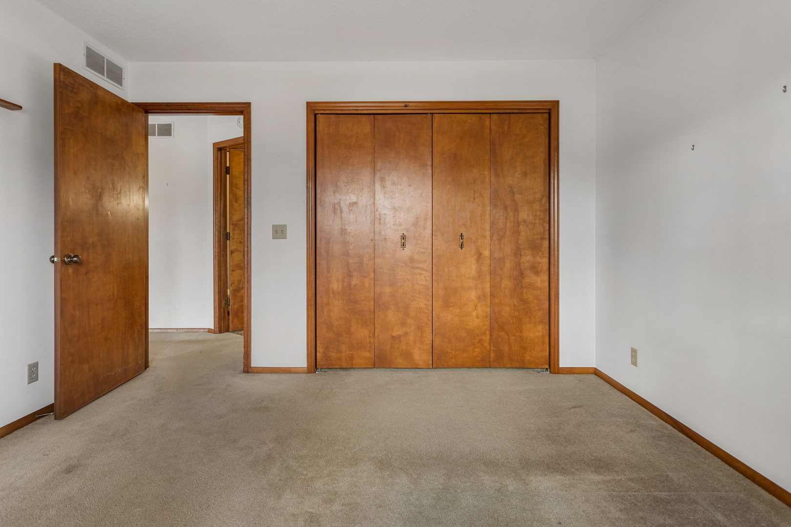 614 South Irving Street Monticello, IL 61856 - Photo 21 of 36 a view of an empty room