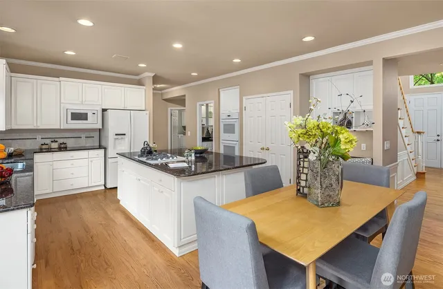 $2,175,000 | 8425 213th Place Northeast, Redmond, WA 98053